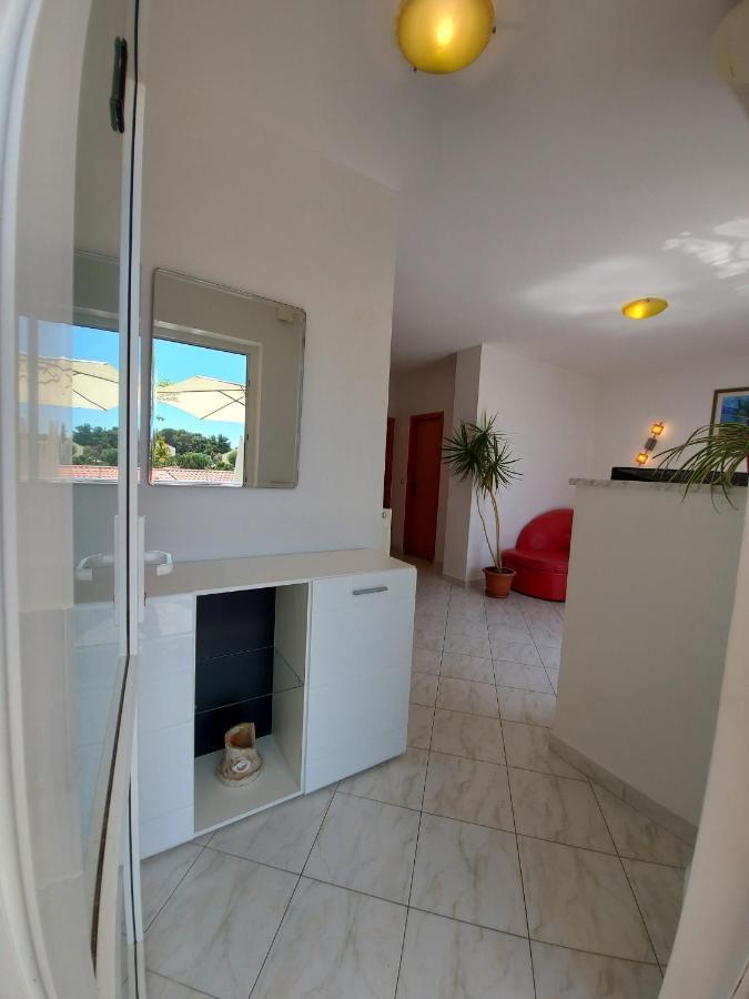 Apartament Sea & Honey Krk Town Zewnętrze zdjęcie
