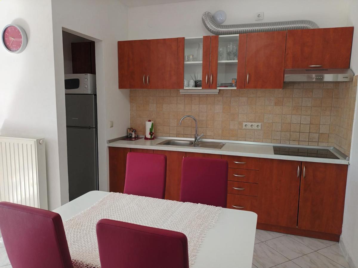 Apartament Sea & Honey Krk Town Zewnętrze zdjęcie